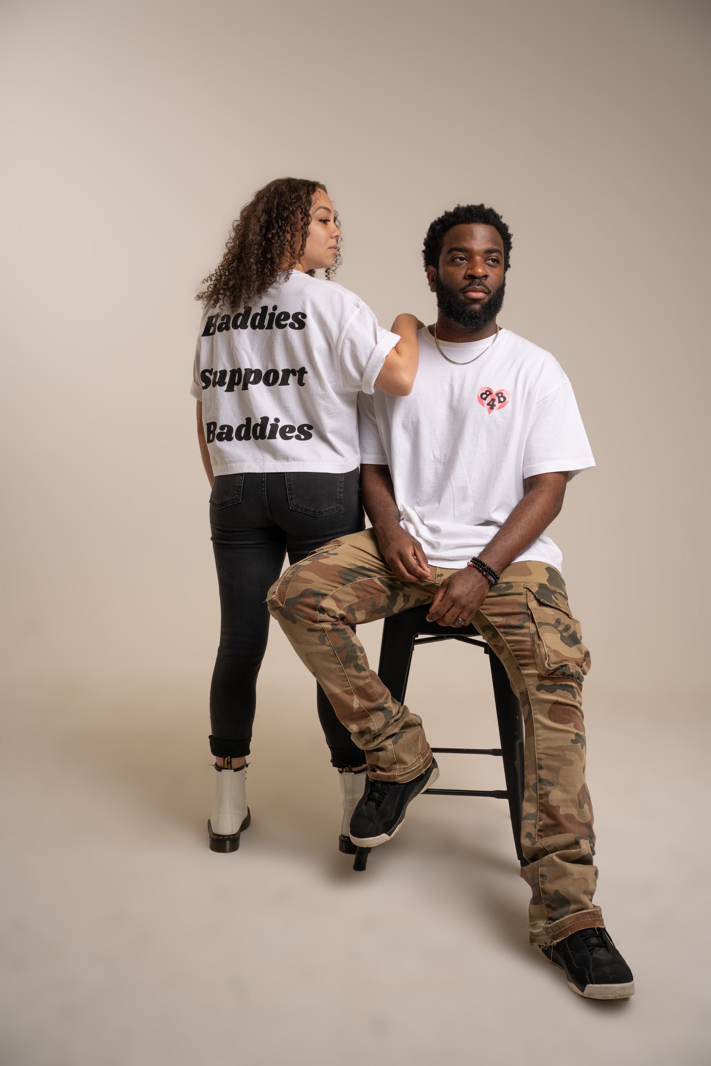 Baddies Support Baddies Crop T-Shirt